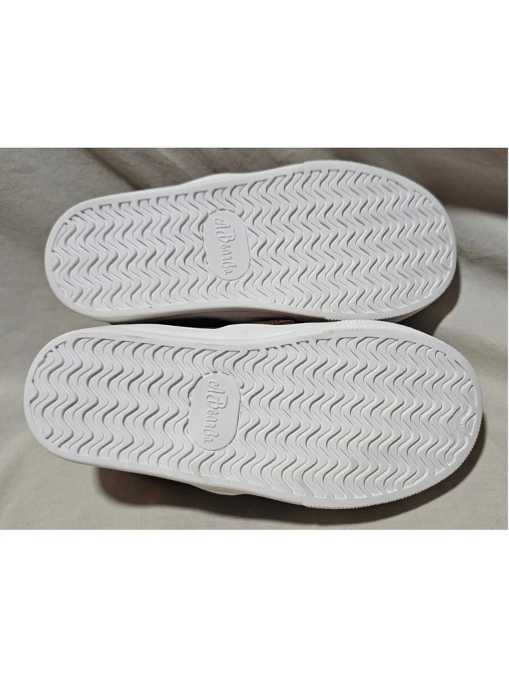 A Bear Co Baby Football Slip-On Shoes Brown White Size Toddler 6